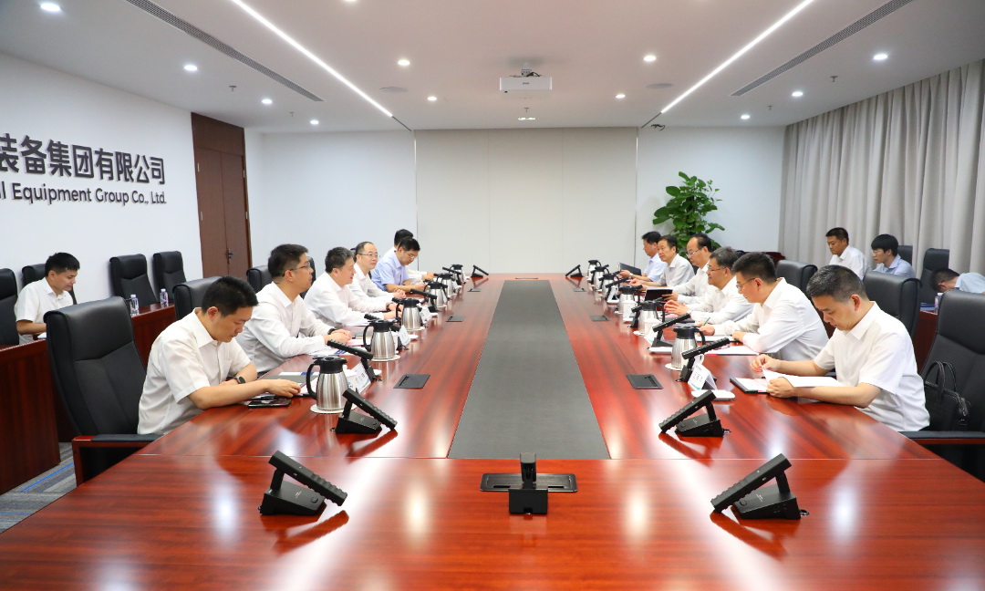 中國電氣裝備黨委副書記、總經(jīng)理周群會見西安市市長葉牛平