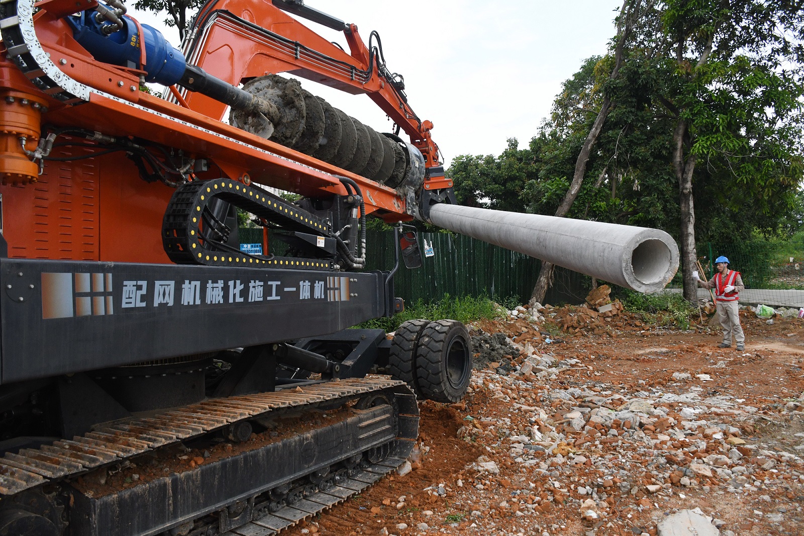 國網福建電力公司積極推進配網工程施工轉型升級